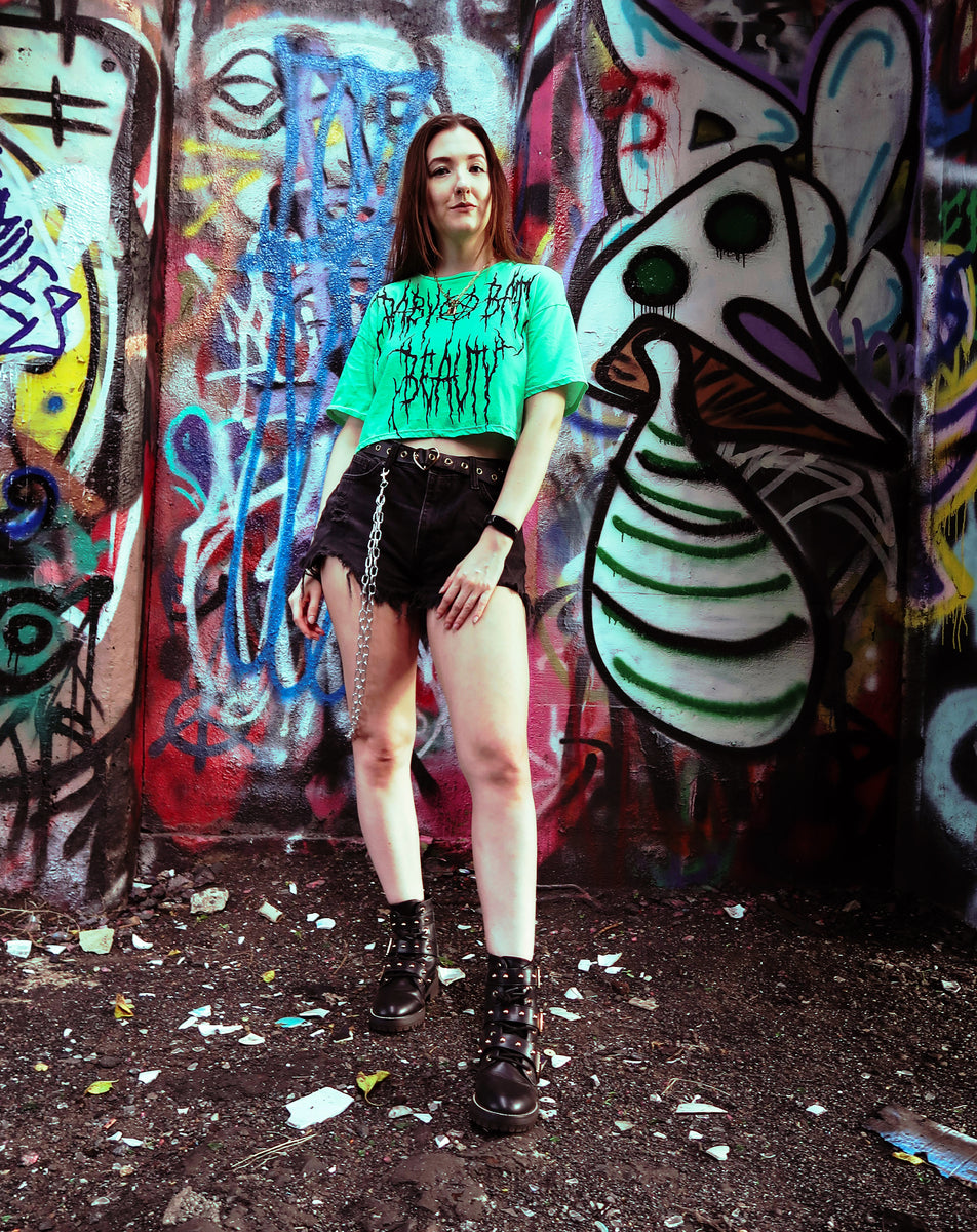 Dianalightgreencropgrafitti_56